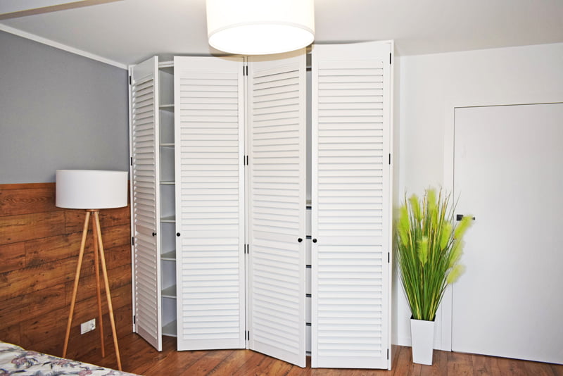 Drzwi ażurowe zabudowy szaf, kuchni, garderoby czy wnęki schodowej   